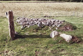 Excavation photograph : cairn from south-west.