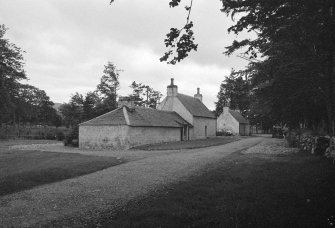 Kennels and West Cottage, Driveway to New Kelso, Lochcarron Parish, Ross and Cromarty, Highlands