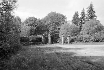 Gate Piers, Ardross Castle, Rosskeen parish, Ross and Cromarty, Highland