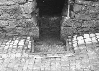 Craignethan Castle
Excavations 1984
Frame 3 - The kiln - from east
Frame 4-12 - The kiln - from north
Frame 13 - The fireplace and ash-pit - from north