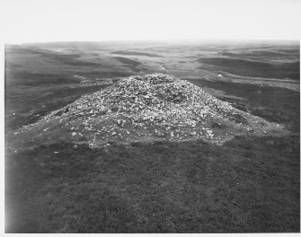 Camster Round and Long Cairns