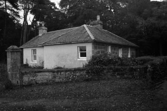 Gate Lodge, Flemington House, Highlands