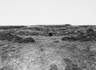 Wideford Hill Cairn Interior views