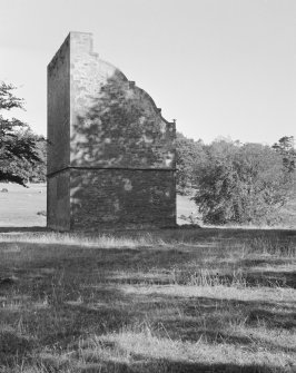 General view of gable and rear elevations, Johnstounburn House dovecot.