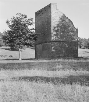 General view of gable and rear elevations, Johnstounburn House dovecot.