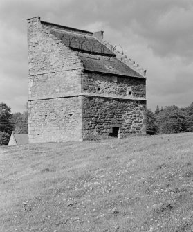 General view of dovecot, Wester Pencaitland Farm, from south west.