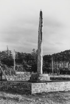 Sueno's Stone, General Views