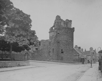 Bishop's and Earl's Palaces Kirkwall Orkney