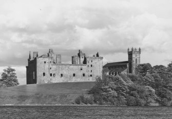 Linlithgow Palace West Lothian General Views