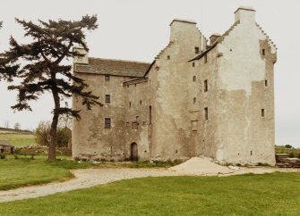 Tilquhilly Castle, Nr Banchory General View 1990 DH