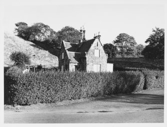 Holyrood Park Lodge, Meadowbank Dumbiedikes, St Leonards Wells o'Wearie