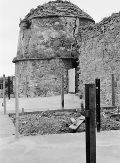 General view of Congalton Gardens dovecot from S.