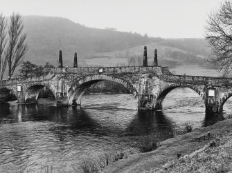 Aberfeldy, Wades Bridge Perthshire General Views
