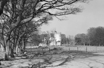 General view of Midmar Castle.