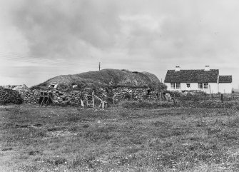 Arnol Black House, Isle of Lewis.  General Views