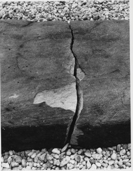Inchinnan Stones Renfrewshire, Damaged Tomb Slab
