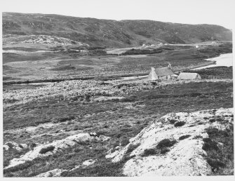 Coillen Aborgie Long Cairn, Bettyhill Sutherland. Views Showing Damage