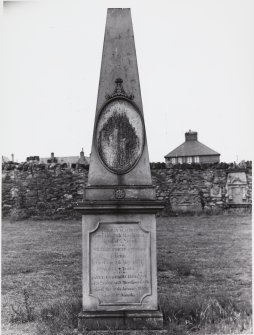 Prestonpan's West Churchyard Tombstones