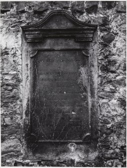 Prestonpan's West Churchyard Tombstones