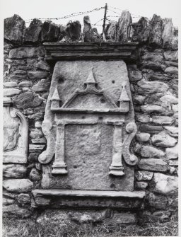 Prestonpan's West Churchyard Tombstones