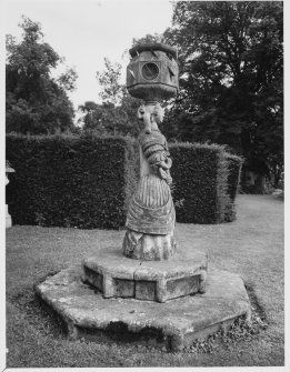 Lennoxlove Sundial Head at Stenhouse mansion