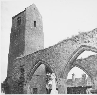 Muthill Kirk Tower Details
