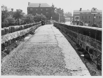 Musselburgh Old Bridge, Musselbugh, Midlothian.  General Views