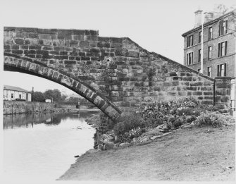 Musselburgh Old Bridge, Musselbugh, Midlothian.  General Views