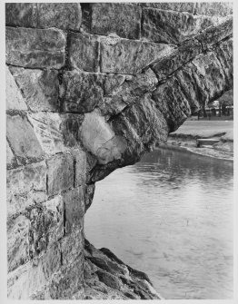 Musselburgh Old Bridge, Musselbugh, Midlothian.  General Views