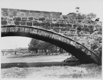 Musselburgh Old Bridge, Musselbugh, Midlothian.  General Views