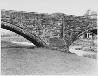 Musselburgh Old Bridge, Musselbugh, Midlothian.  General Views