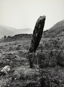 Cille Fhearchair Stone, Shiel Bridge, Ross and Cromarty.  General Views