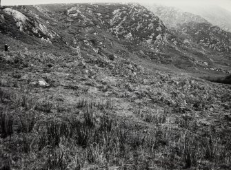 Cille Fhearchair Stone, Shiel Bridge, Ross and Cromarty.  General Views