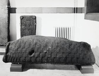 Govan Old Parish Church, Sculptured Stones