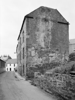 General view of 1-5 Rose Street, St Monance.