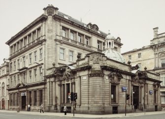 Glasgow 'TSB' Bank, Ingram Street General Exterior Views