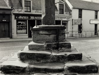 Preswick Market Cross, Detail and general Views