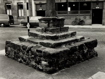 Preswick Market Cross, Detail and general Views