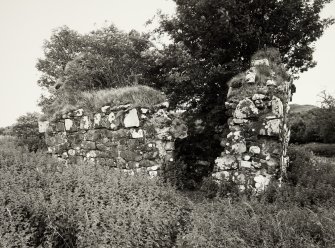 Skeabost Island, N.W. Portree, Skye Chapels and Graveyard