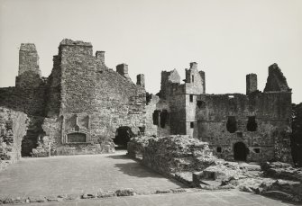 Dirleton Castle