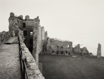 Tantallon Castle Various Views and Details (DH 2/86)
