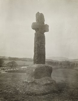 Barochan Cross, Houston, Renfrewshire.  General Views