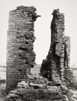 MacDuff's Castle East  Wemyss, Kirkcaldy, Fife