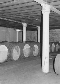 Glasgow, North Spiers Wharf, interior.
Detail of cast iron columns on ground floor, block A of Sugar Refinery.