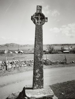 Maclean's Cross, general views