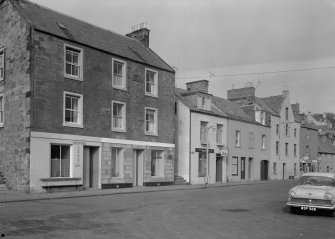 General view of 3-10 Mid Shore, Pittenweem.