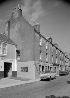 General view of 31-39 High Street, Pittenweem, showing the premises of the photographer J L Imrie.