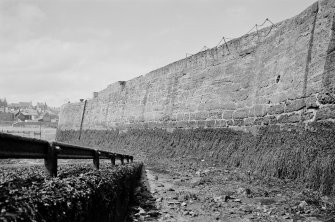 View of quay wall, Eyemouth.