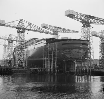 Clydebank, Kilbowie, John Brown's Shipyard
View of ship under construction