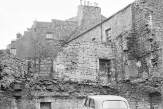 General view of rear of Ambassador's House, 120 High Street, Linlithgow, from N.